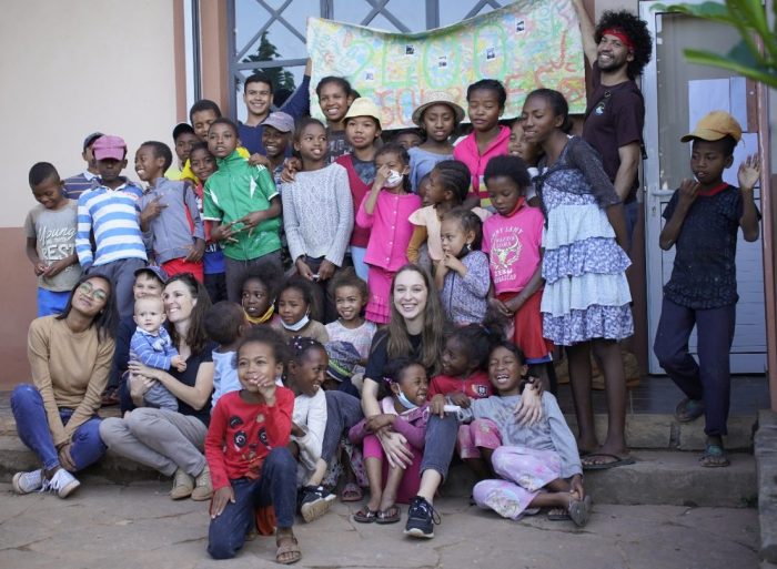 Bénévoles 2400 sourires